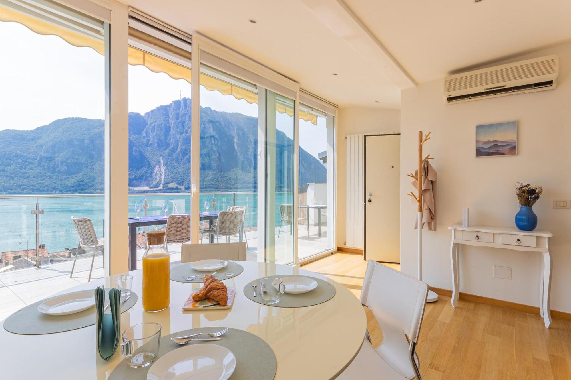 Apartmán Casa Madlen - Bright Attic With Marvelous View Campione dʼItalia Exteriér fotografie